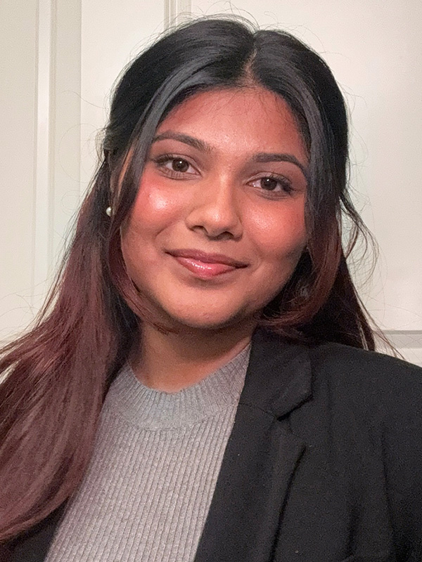 Photo: Peer Advisor: Shivani